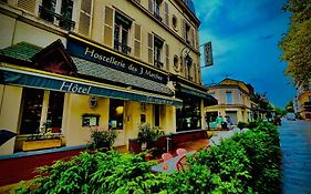 Hotel Des 3 Marches- Logis Hotel Restaurant